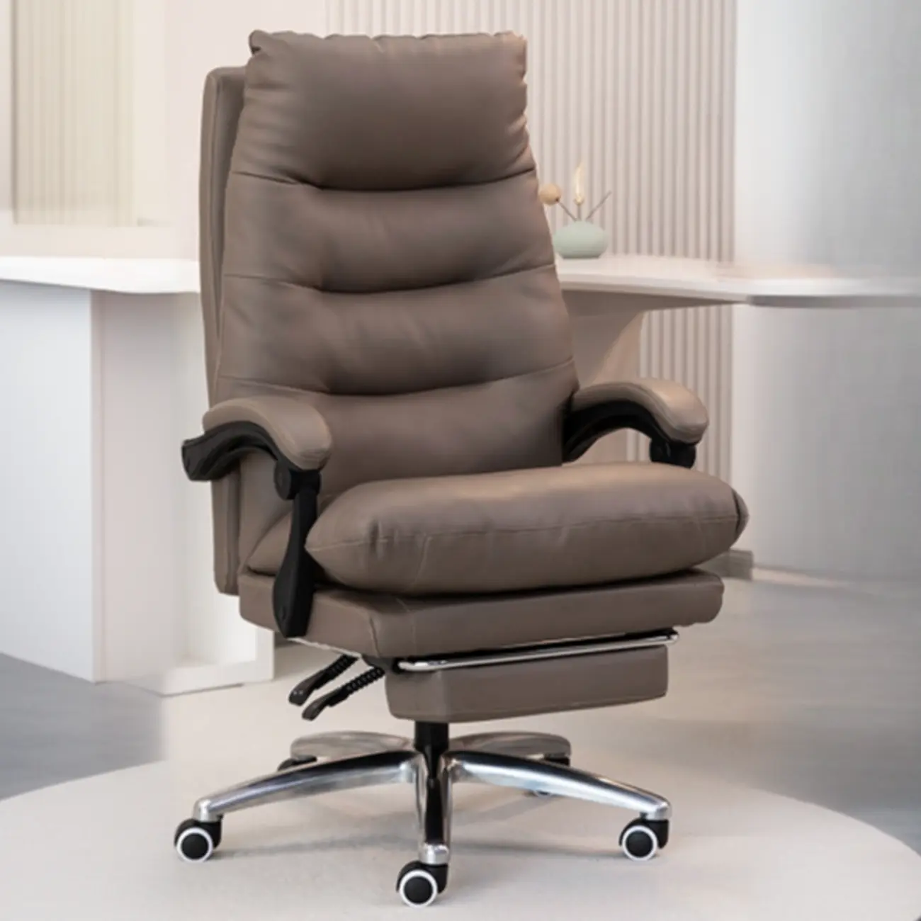 Ergonomic Black Leather Adjustable Office Chair with Wheels Image - 2 | homeyfad
