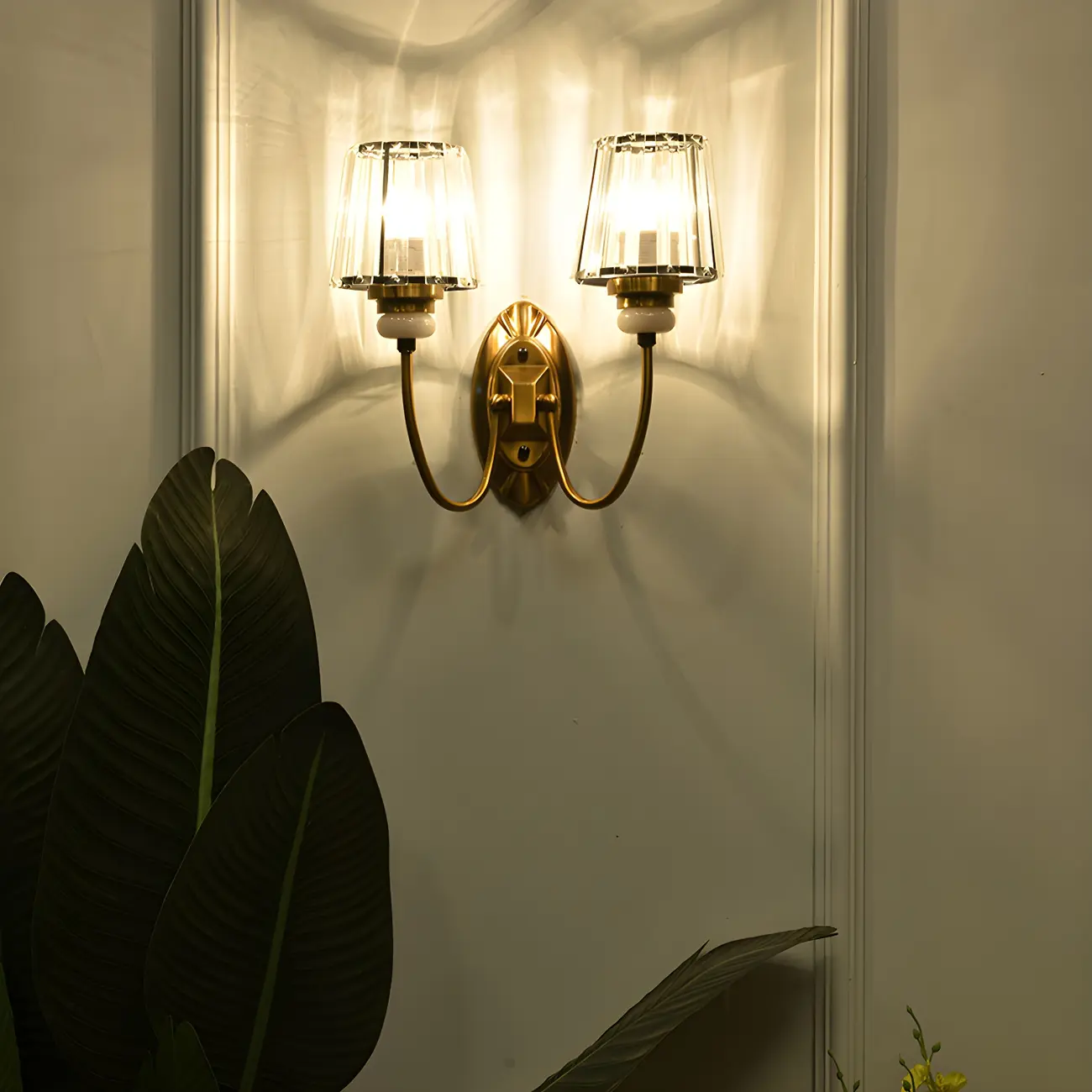 Elegant Brass Wall Sconce with Crystal Shade Image - 3 | homeyfad