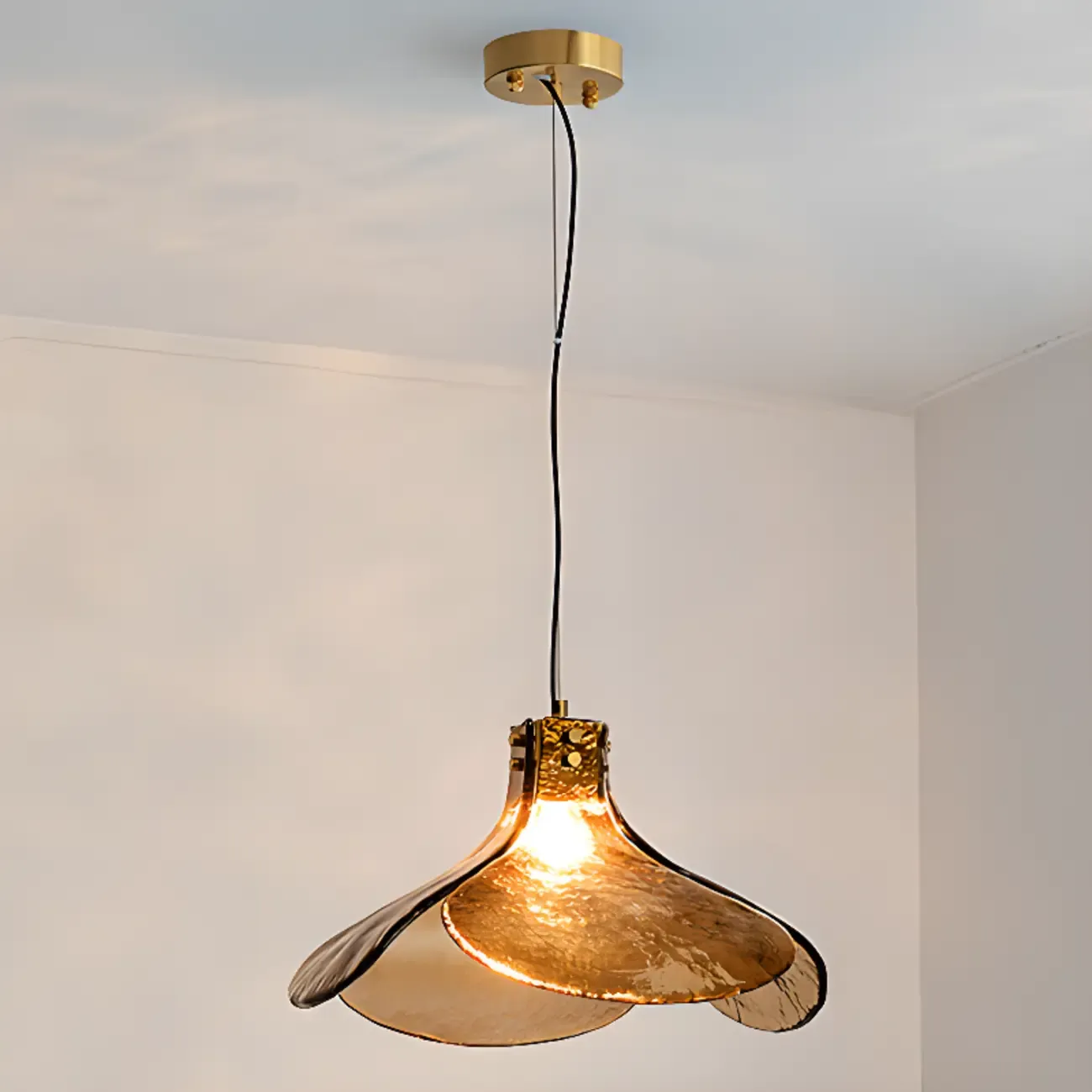 Modern Rope Amber Glass Hanging Pendant Lights for Kitchen Image - 2