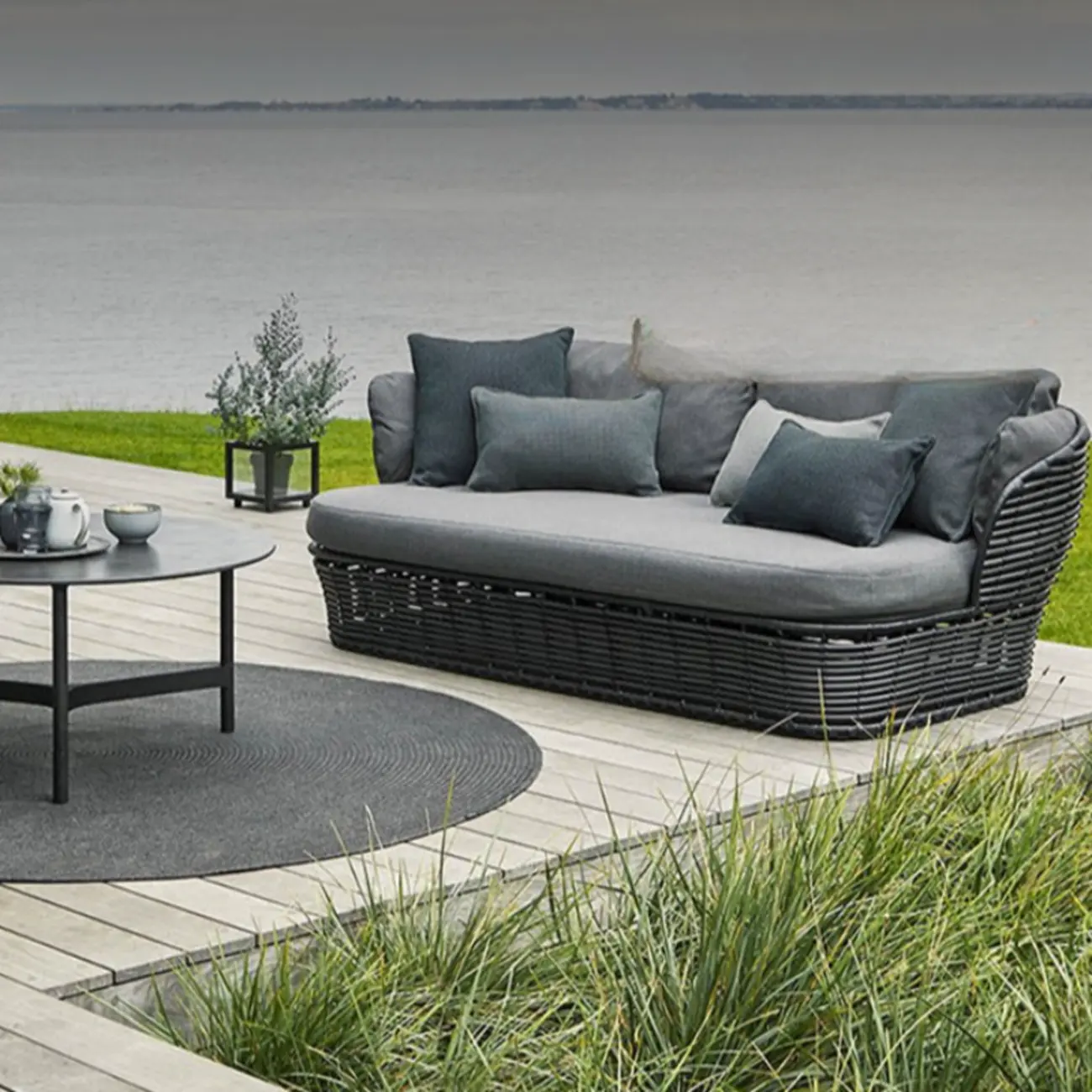 UV Resistant Plastic Frame Sofa with Cushions in Black/Natural Image - 1 | homeyfad