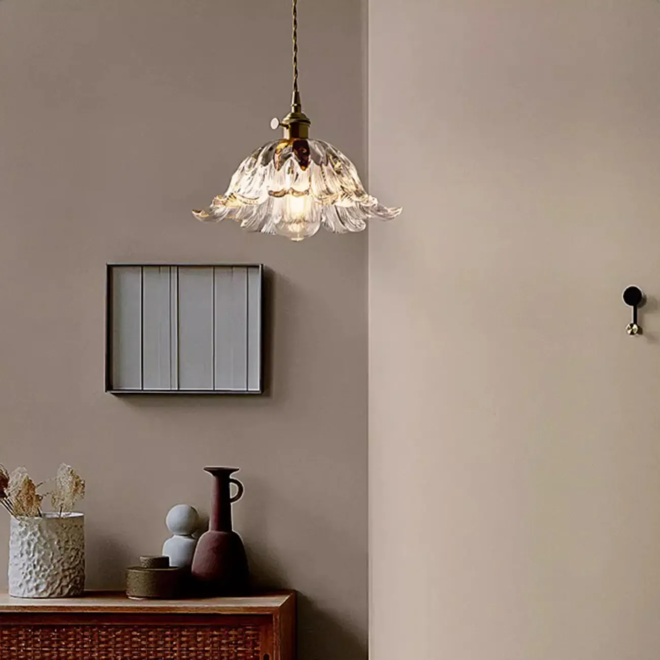 Adjustable Green Glass Pendant Light Fixture for Living Room Image - 8