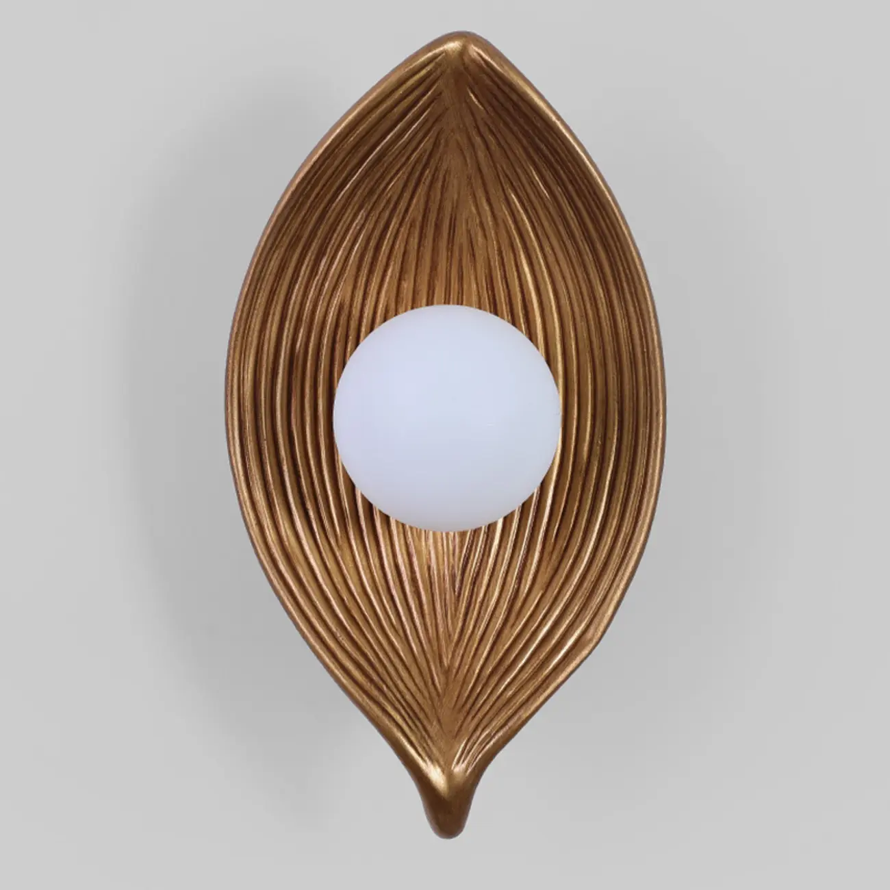 Chic Modern Mini Resin Leaf Wall Sconce for Bedroom Decor | homeyfad