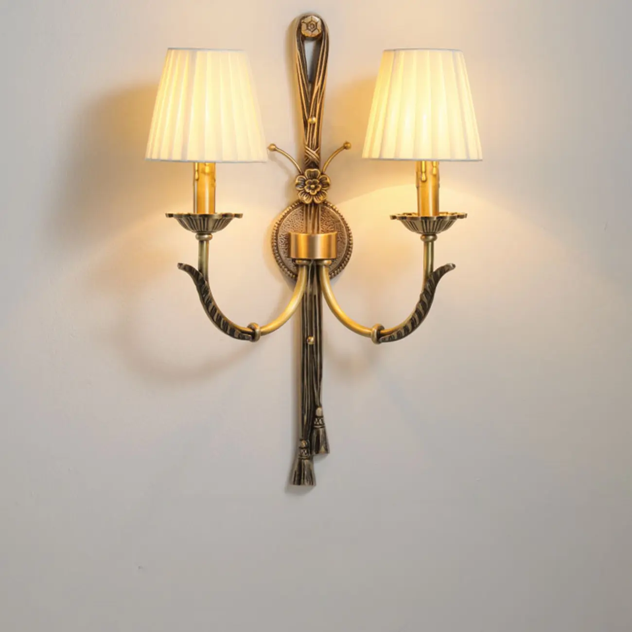 Geometric Vintage Dual Arm Brass Fabric Wall Sconce for Indoor   Image - 3 | homeyfad