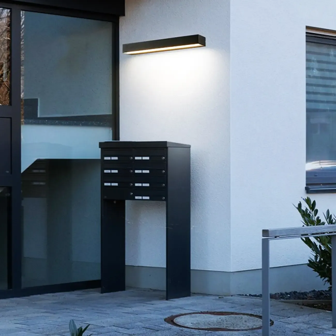 Postmodern Outdoor Rectangle  Black LED Wall Sconce Light  Image - 4