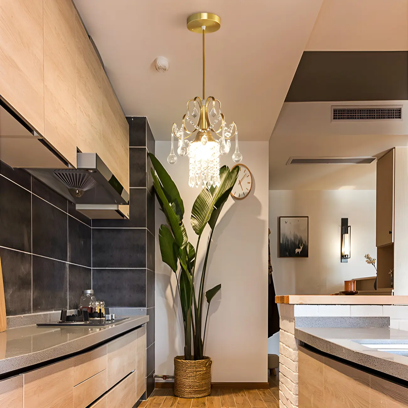 Luxury Gold Crystal Accent Pendant Light Image - 2 | homeyfad