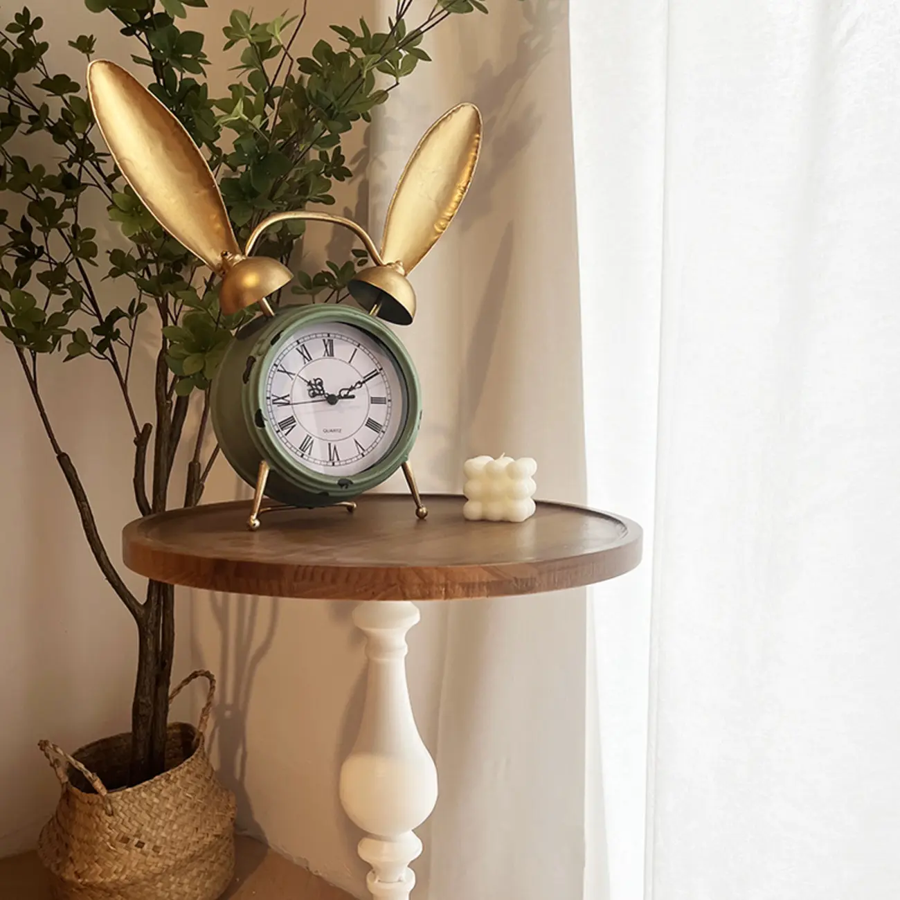 Classic Brown-White Wood Round Pedestal Chairside Table Image - 6 | homeyfad