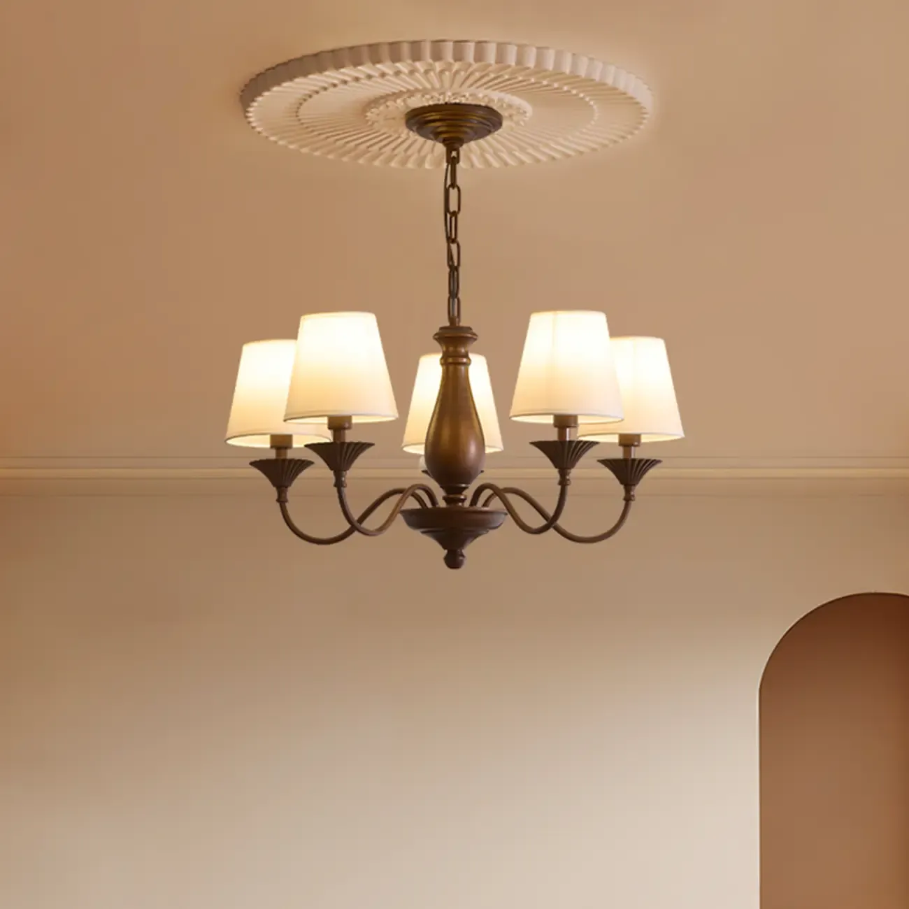 Traditional 8 Lights Barrel Metal and Fabric Chandelier Image - 5