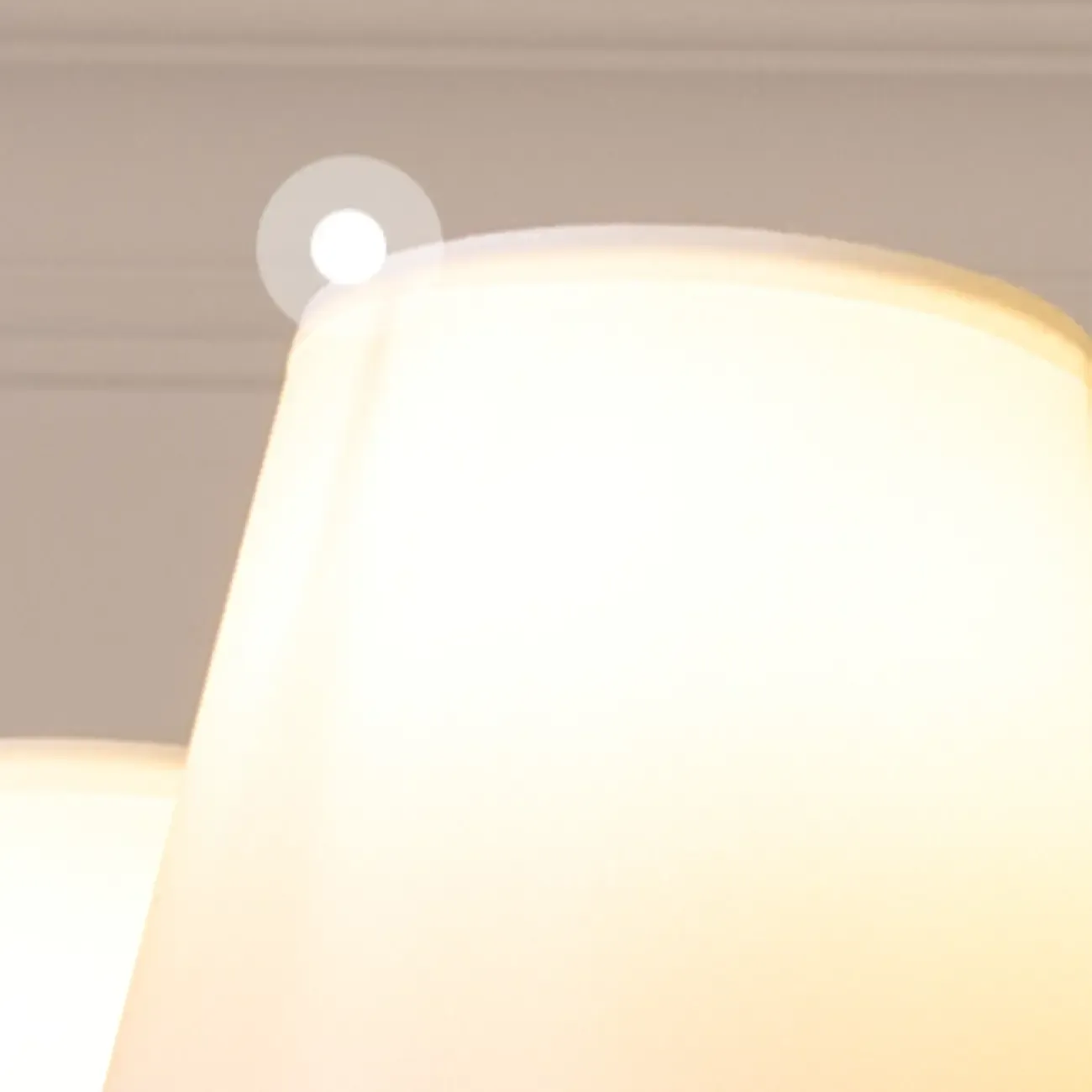 Traditional 8 Lights Barrel Metal and Fabric Chandelier Image - 12