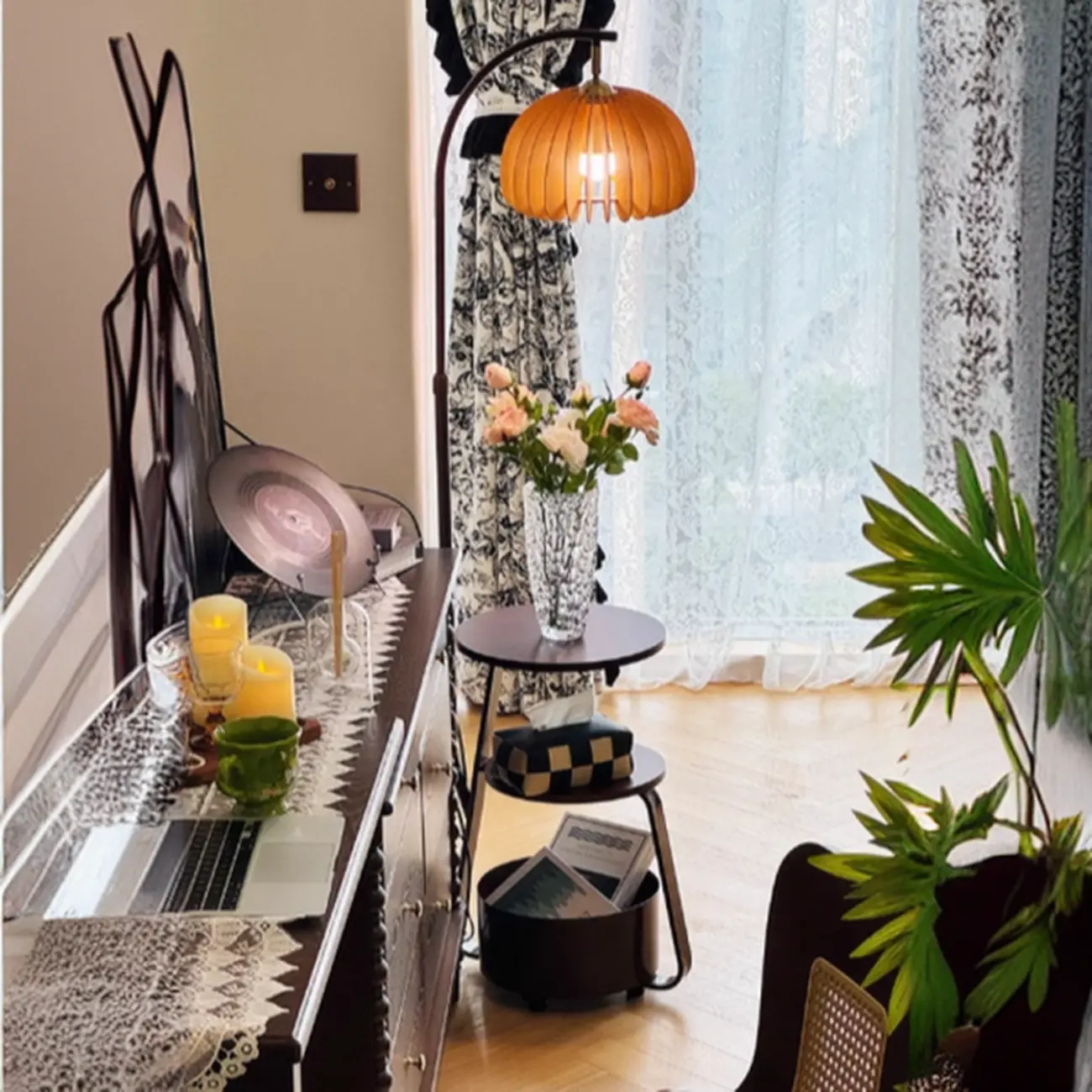 Mid Century Modern 3-layer Shelves Geometric Floor Lamp Image - 4 | homeyfad