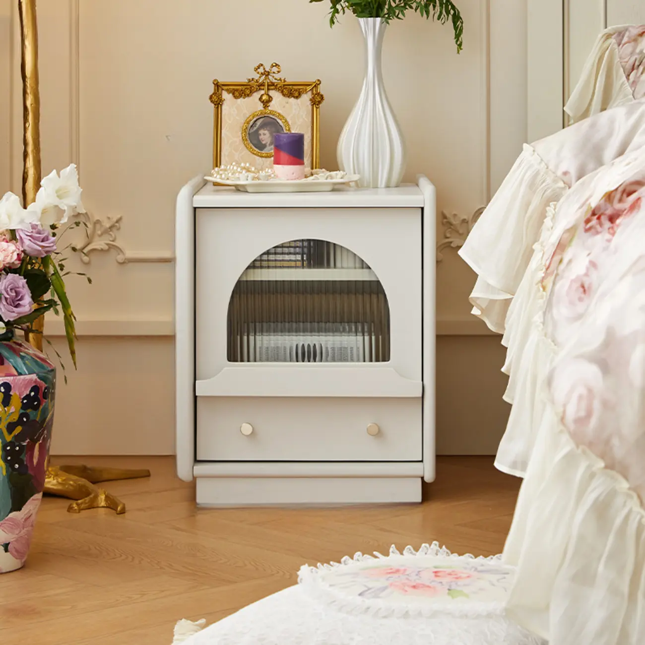 Bedroom Wood Walnut Glass Door Nightstand with Drawer Image - 5 | homeyfad