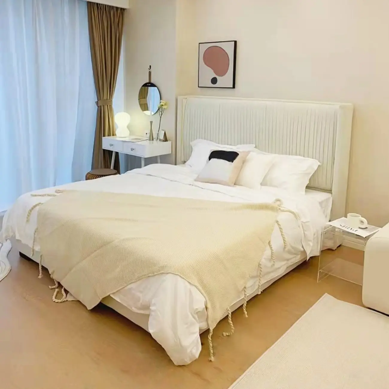 Light Luxury White Square Full Size Upholstered Headboard Image - 1 | homeyfad