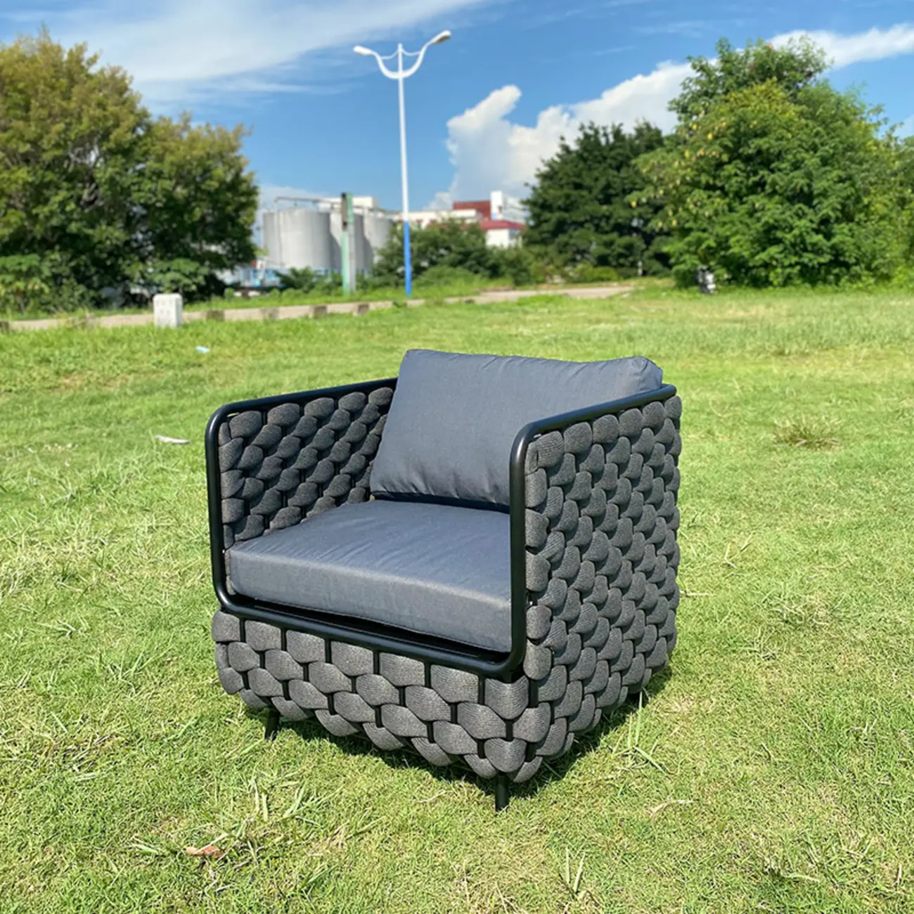 Minimal U-Shape Metal Frame Outdoor Patio Sofa Image - 2 | homeyfad
