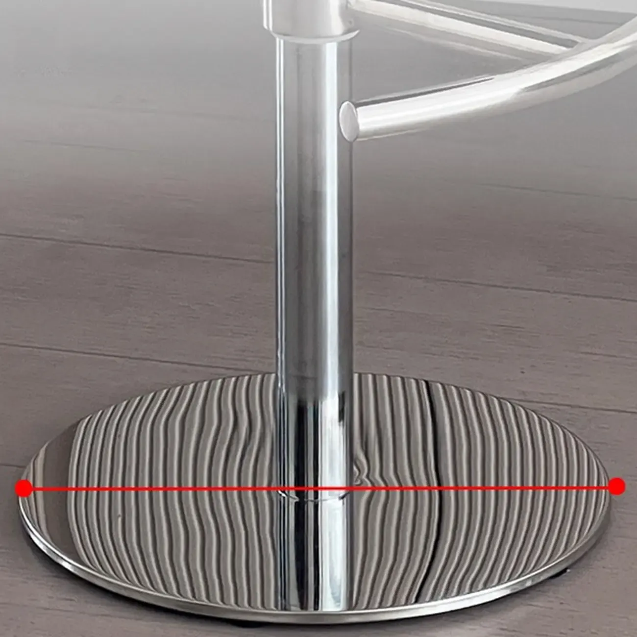 Minimalist Beige Leather Saddle Bar Stools Image - 5