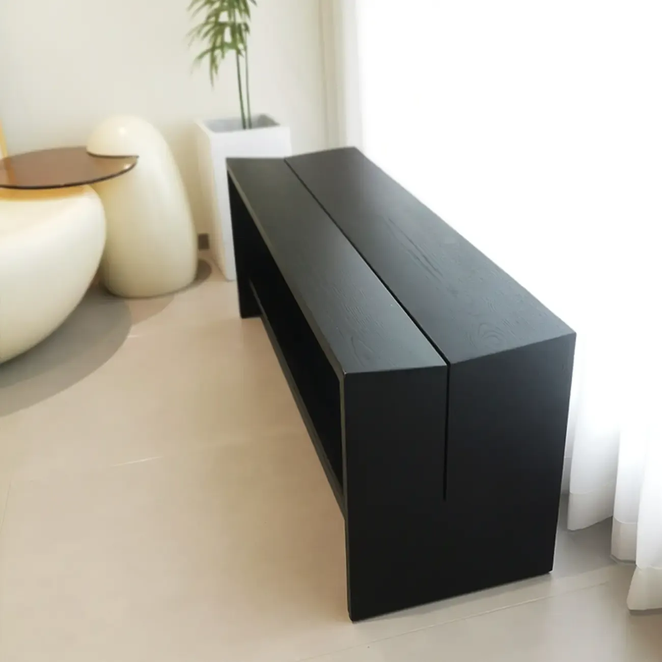 Scandinavian Solid Wood Curved Entryway Bench in Black Image - 7