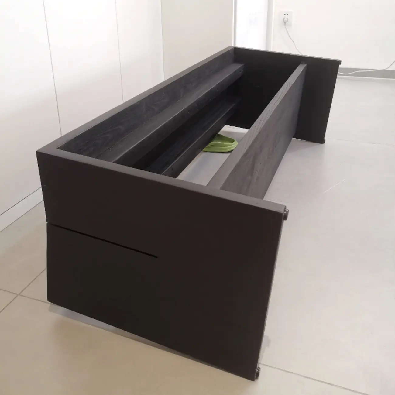 Scandinavian Solid Wood Curved Entryway Bench in Black Image - 8 | homeyfad