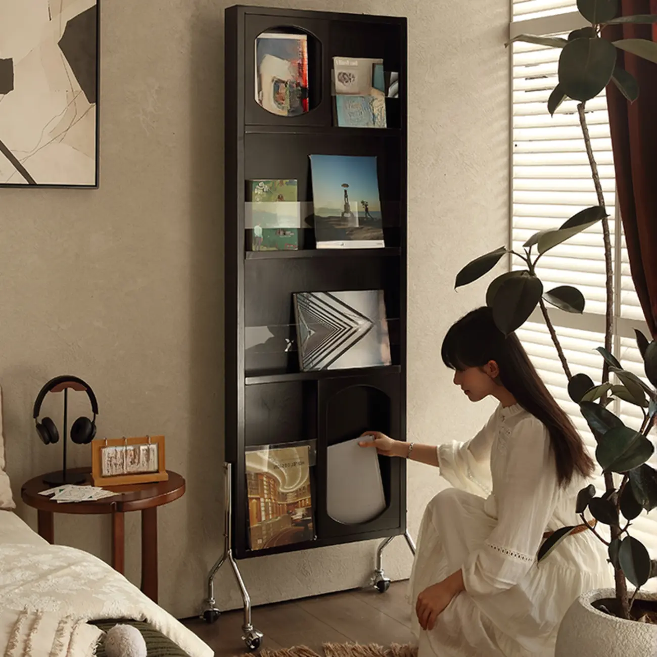 Vertical Wooden Closed Back 5-Shelf Mobile Bookcase Image - 1 | homeyfad