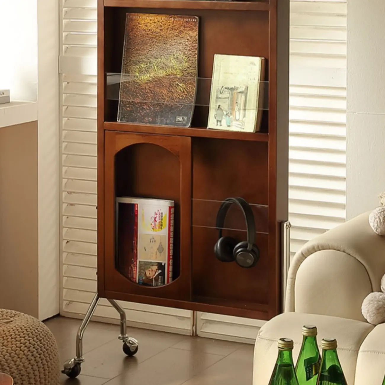 Vertical Wooden Closed Back 5-Shelf Mobile Bookcase Image - 9 | homeyfad
