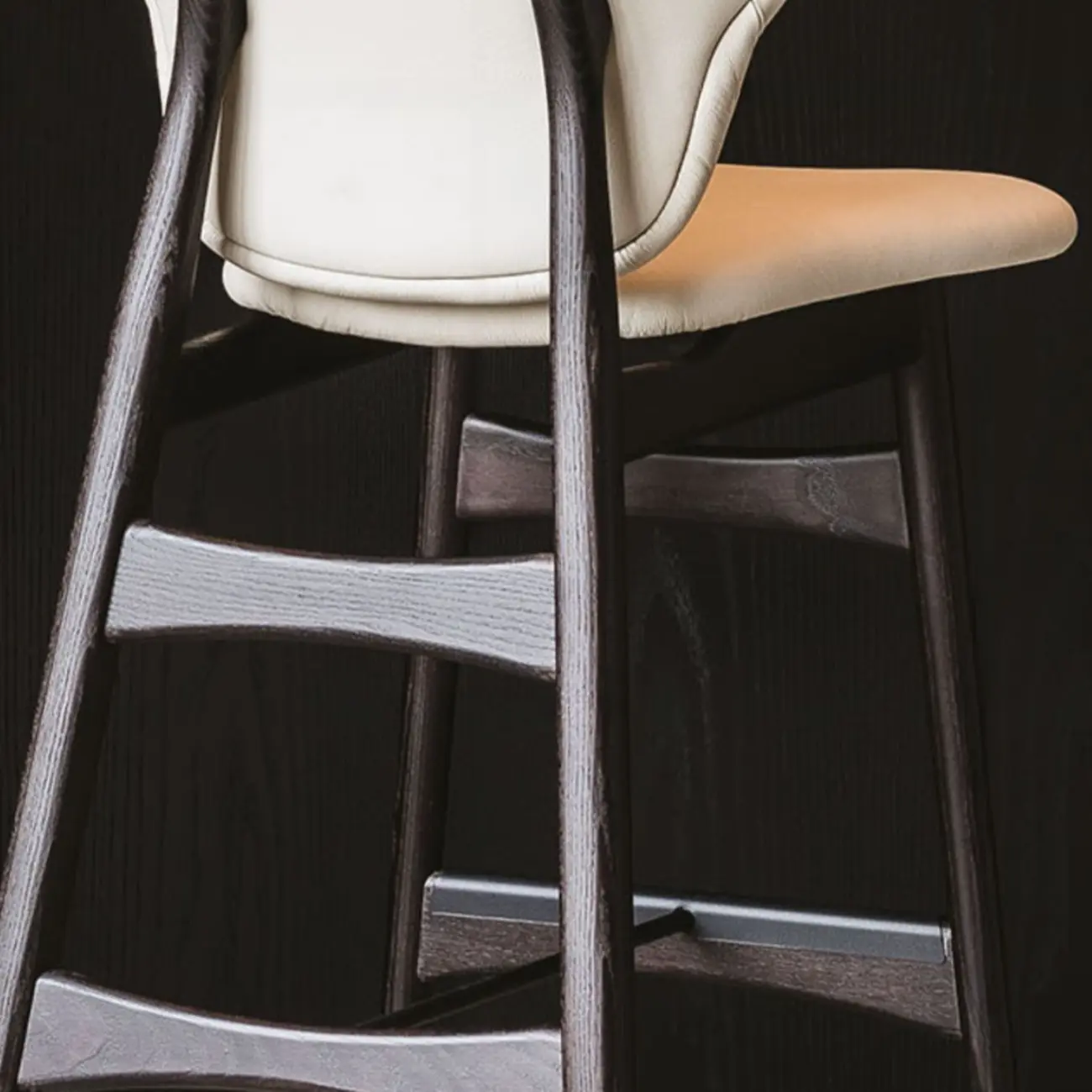 Full Grain Cowhide Leather Riding Seat Bar Stools with Back and Foot Platform Image - 7 | homeyfad