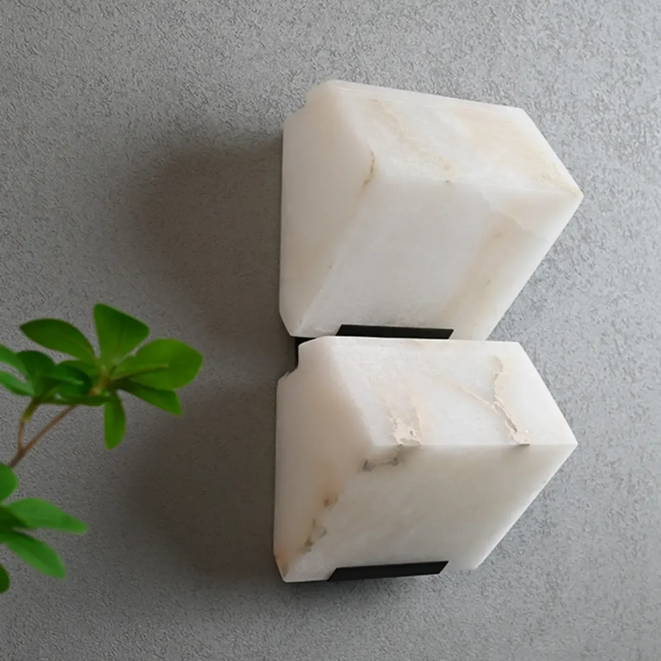 3-Light Geometric Metal Stone Shade Wall Sconce Image - 3