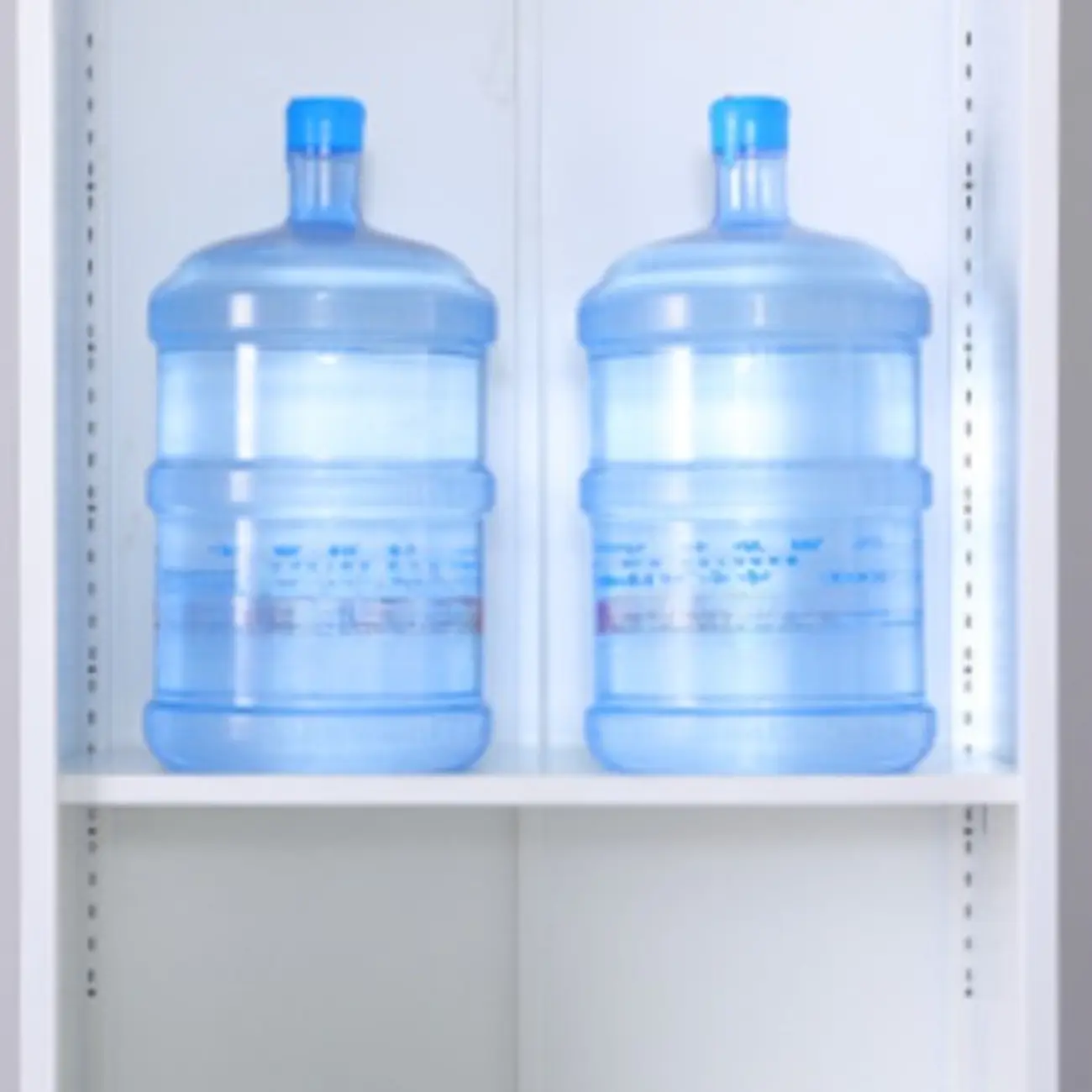 Modern Glass Door 3-Shelf Steel Green Frame Bookcase Image - 15 | homeyfad