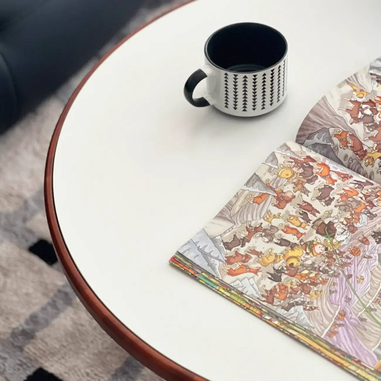 Vintage Round Stone Top Pedestal Base Side Table Image - 5