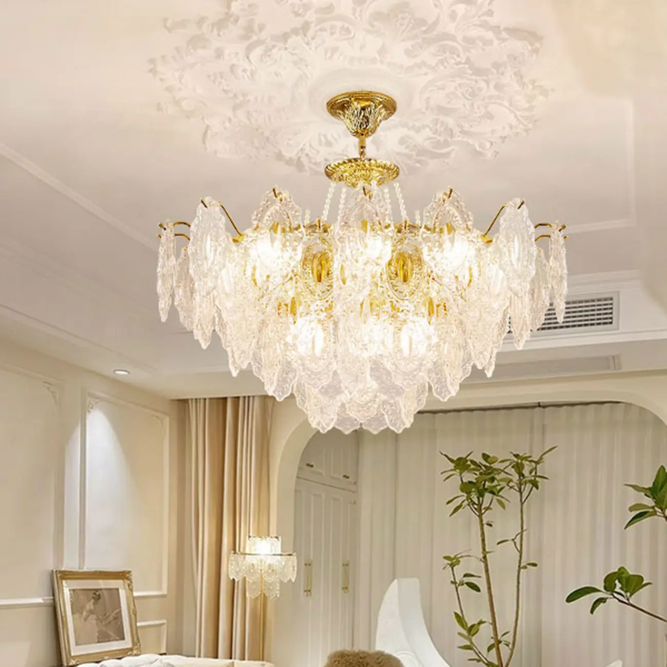 Luxurious Gold Crystal Leaf Round Pendant Chandelier Image - 4 | homeyfad