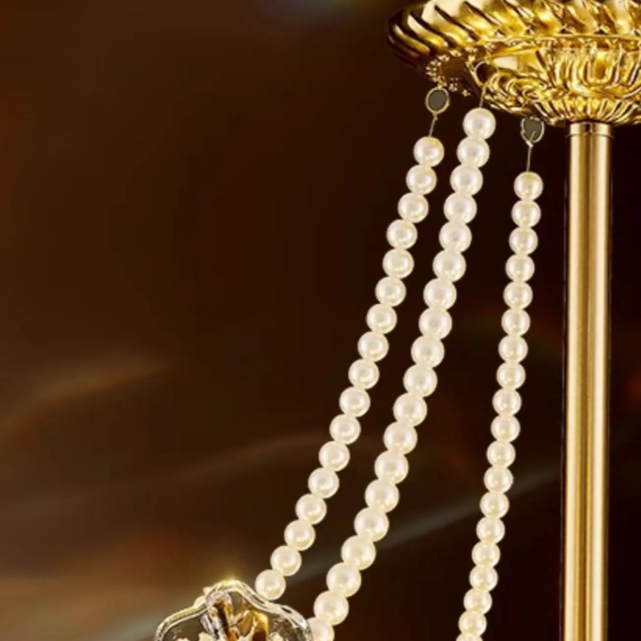 Luxurious Gold Crystal Leaf Round Pendant Chandelier Image - 8 | homeyfad