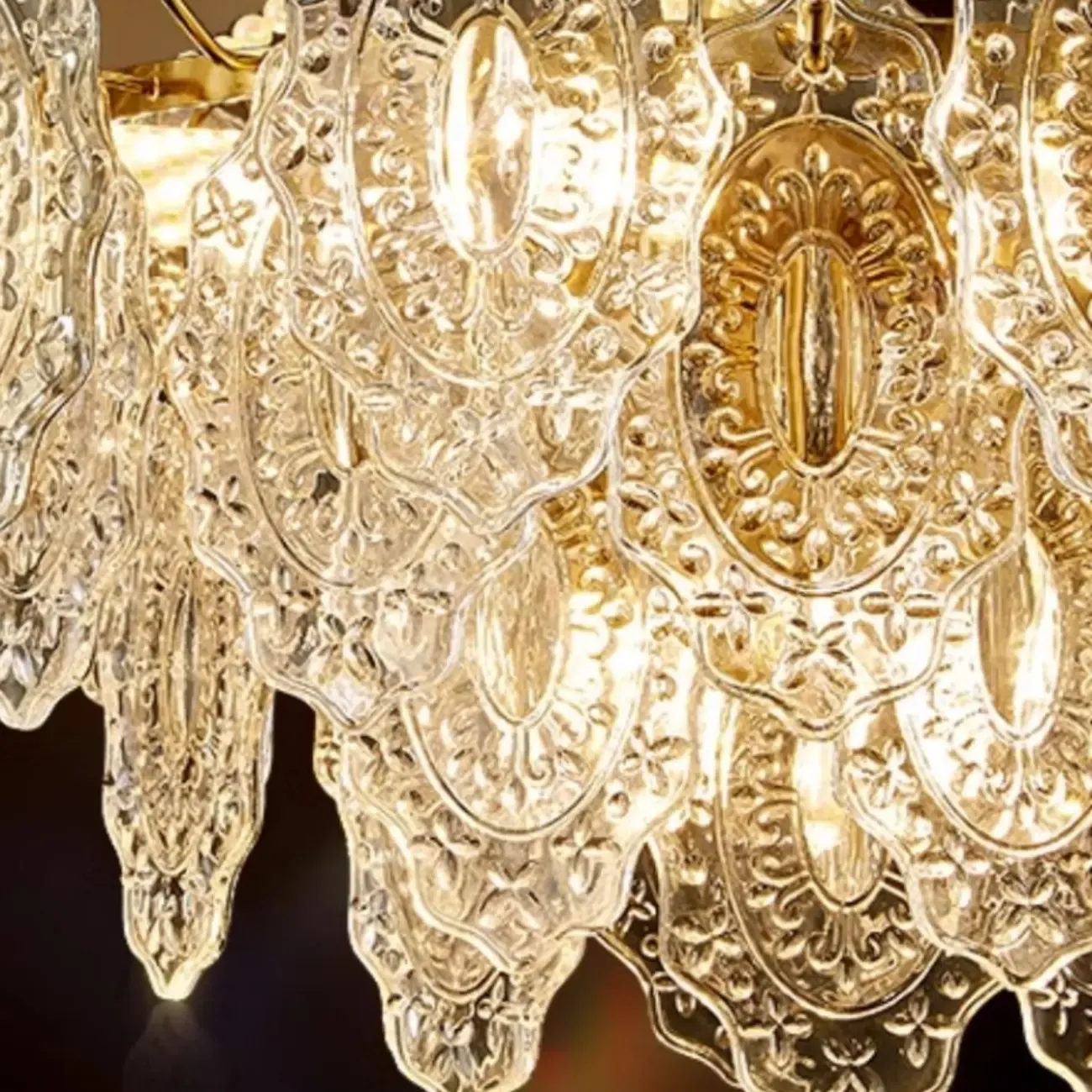 Luxurious Gold Crystal Leaf Round Pendant Chandelier Image - 9