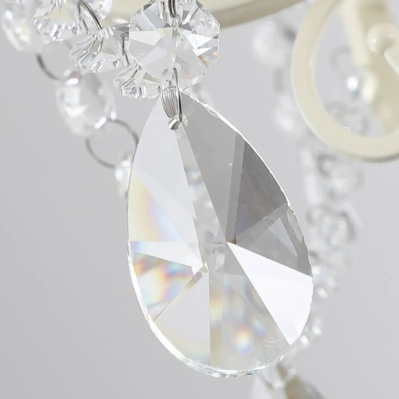 French Romantic Dimmable 8-Light Crystal Chandelier Image - 6