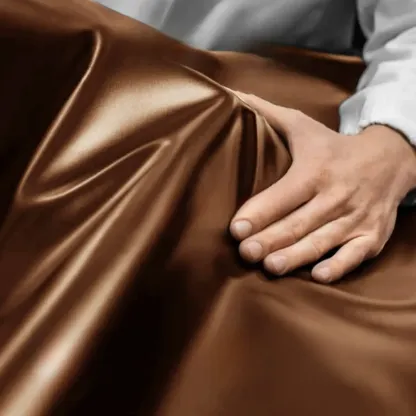 Mid-century Modern Saddle Brown Bucket Upholstered Leather Bar Stools Image - 5