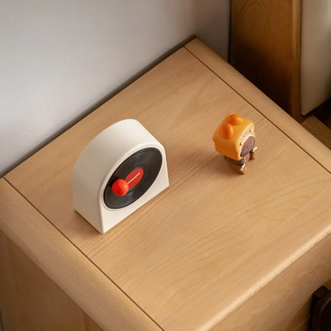 Cubic Modern 2-Drawer Wood Small Nightstand Image - 7