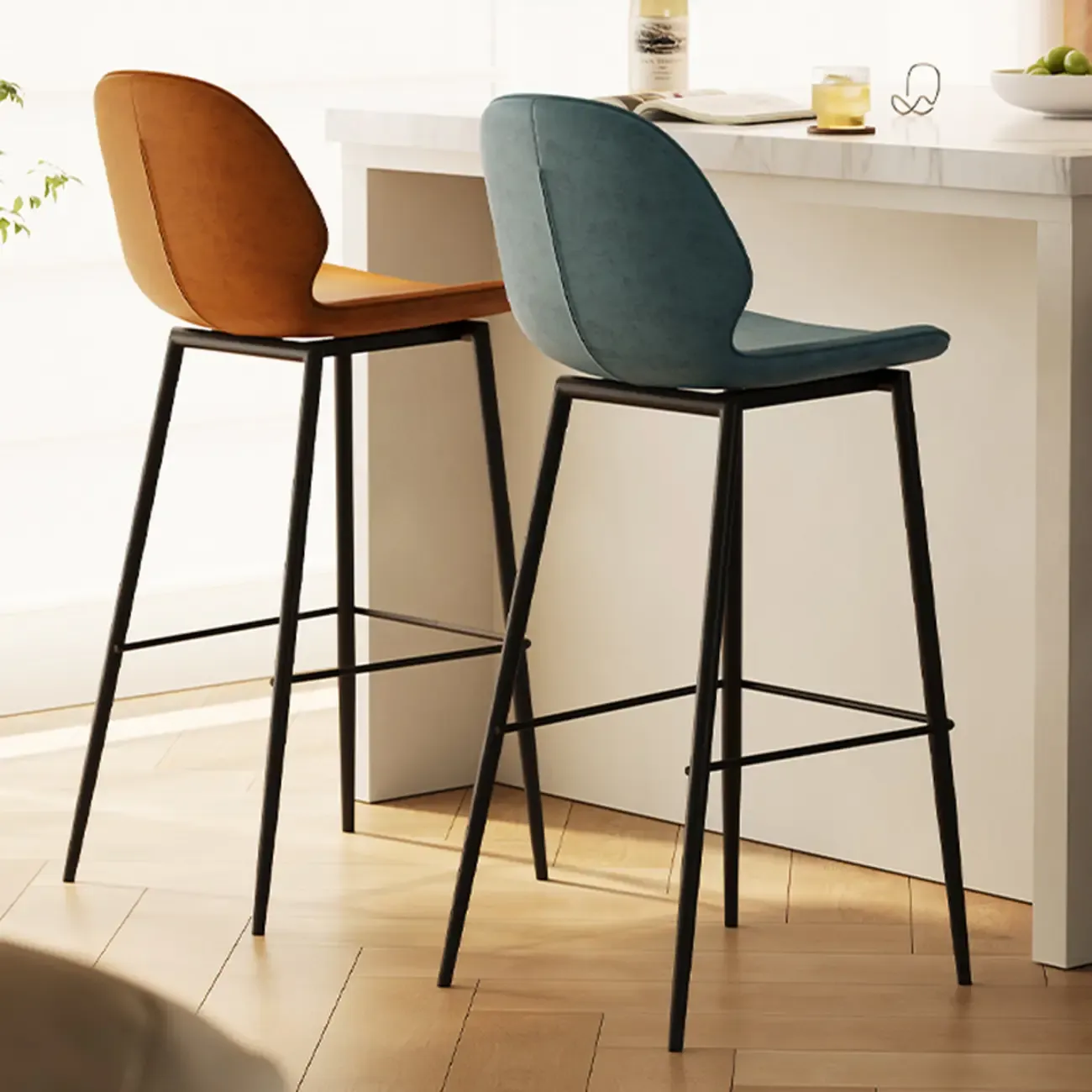 Saddle Leather Curved Back Kitchen Bar Stools with Footrest Image - 2