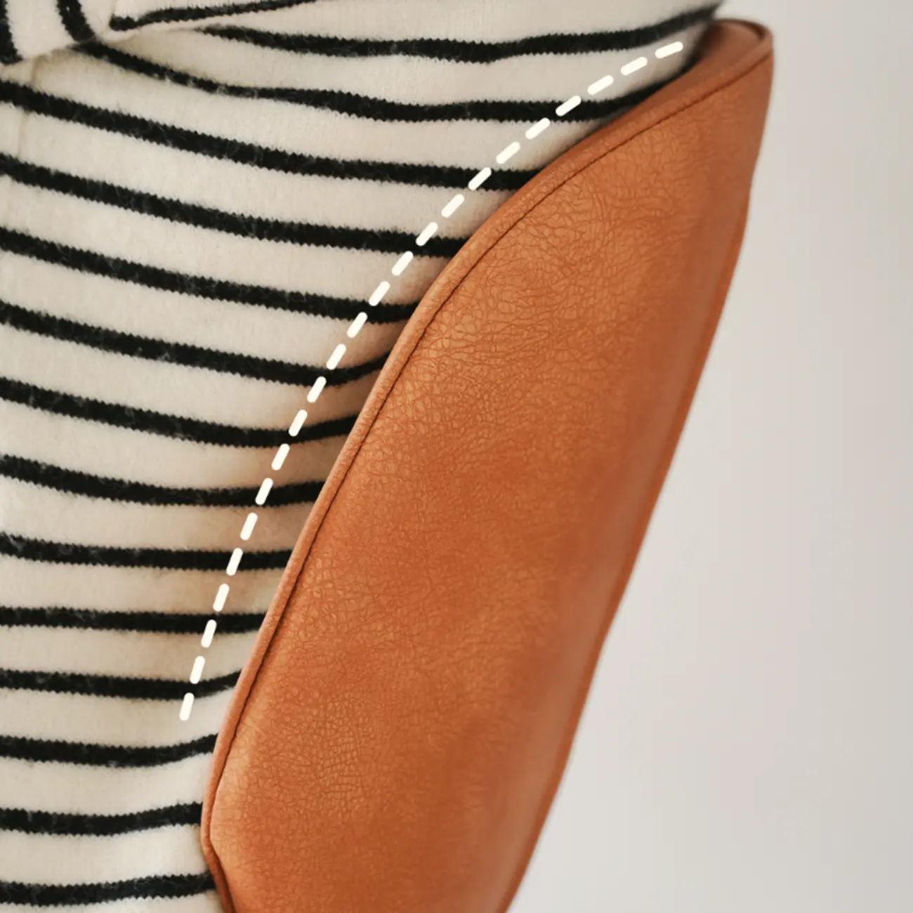 Saddle Leather Curved Back Kitchen Bar Stools with Footrest Image - 5 | homeyfad