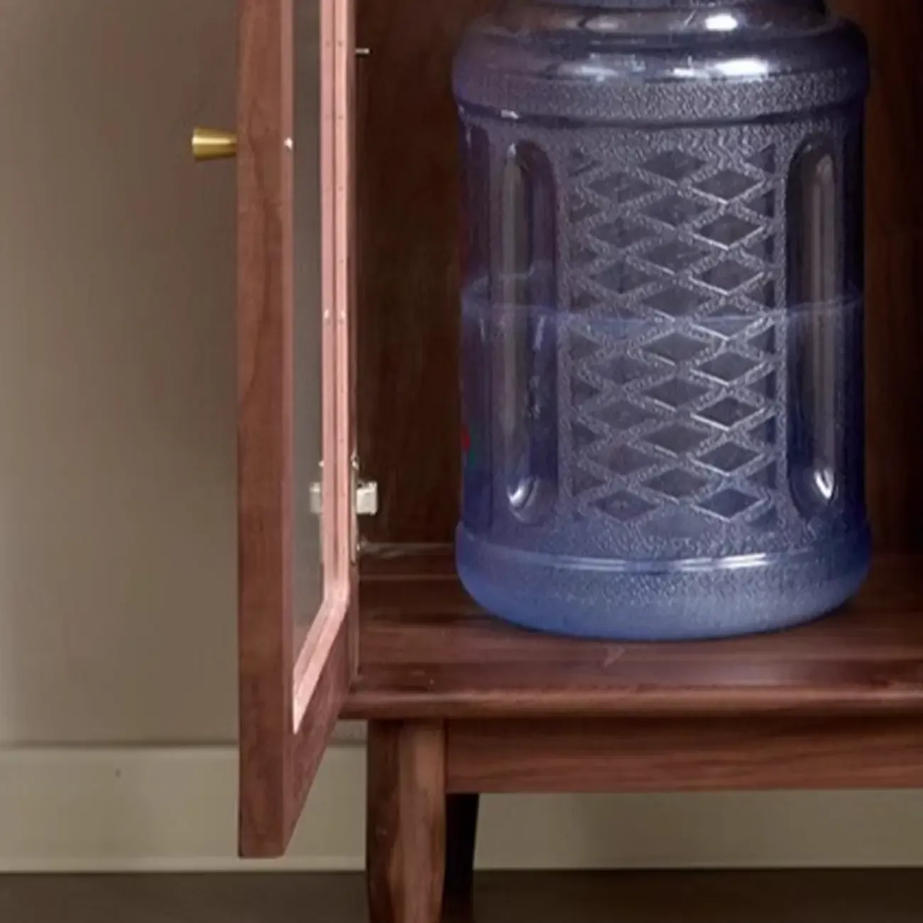 Lighting Brown Wooden Kitchen Buffet Cabinet with Hutch Image - 4