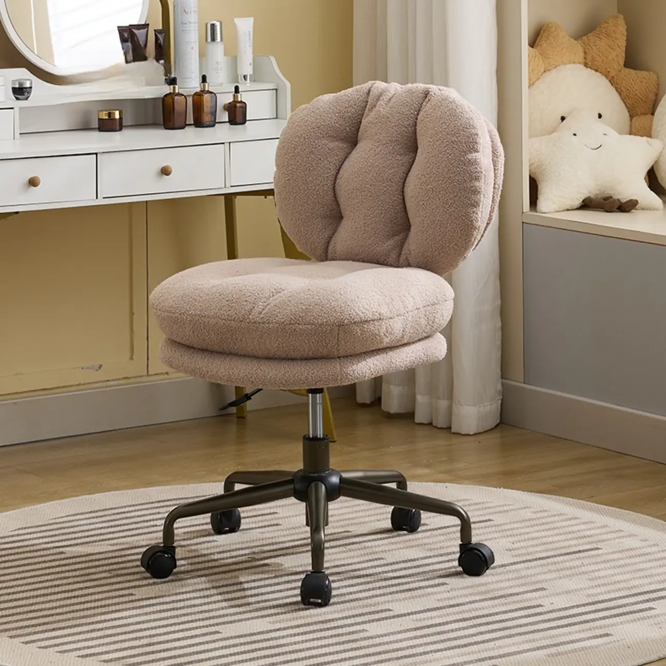 Modern Tufted Upholstered Ergonomic Swivel Office Chair Image - 5 | homeyfad