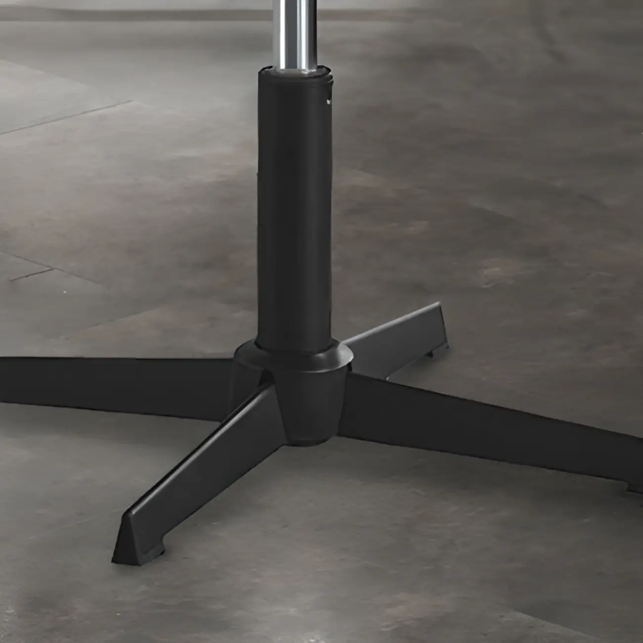 Modern Swivel Upholstered Minimalist Ergonomic Office Chair Image - 6 | homeyfad