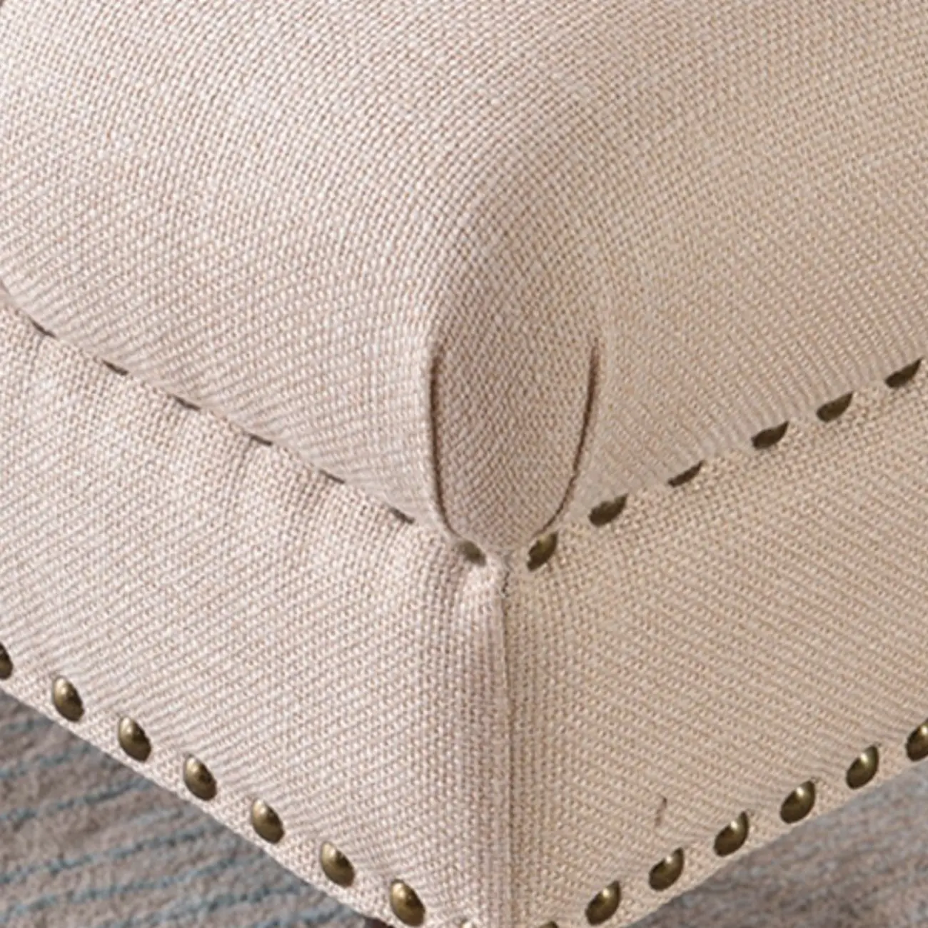 Traditional Fabric Upholstered Tufted Bedroom Bench Image - 10 | homeyfad