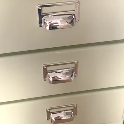 Scandinavian 3 Drawers Wood Nightstand with Legs Image - 7