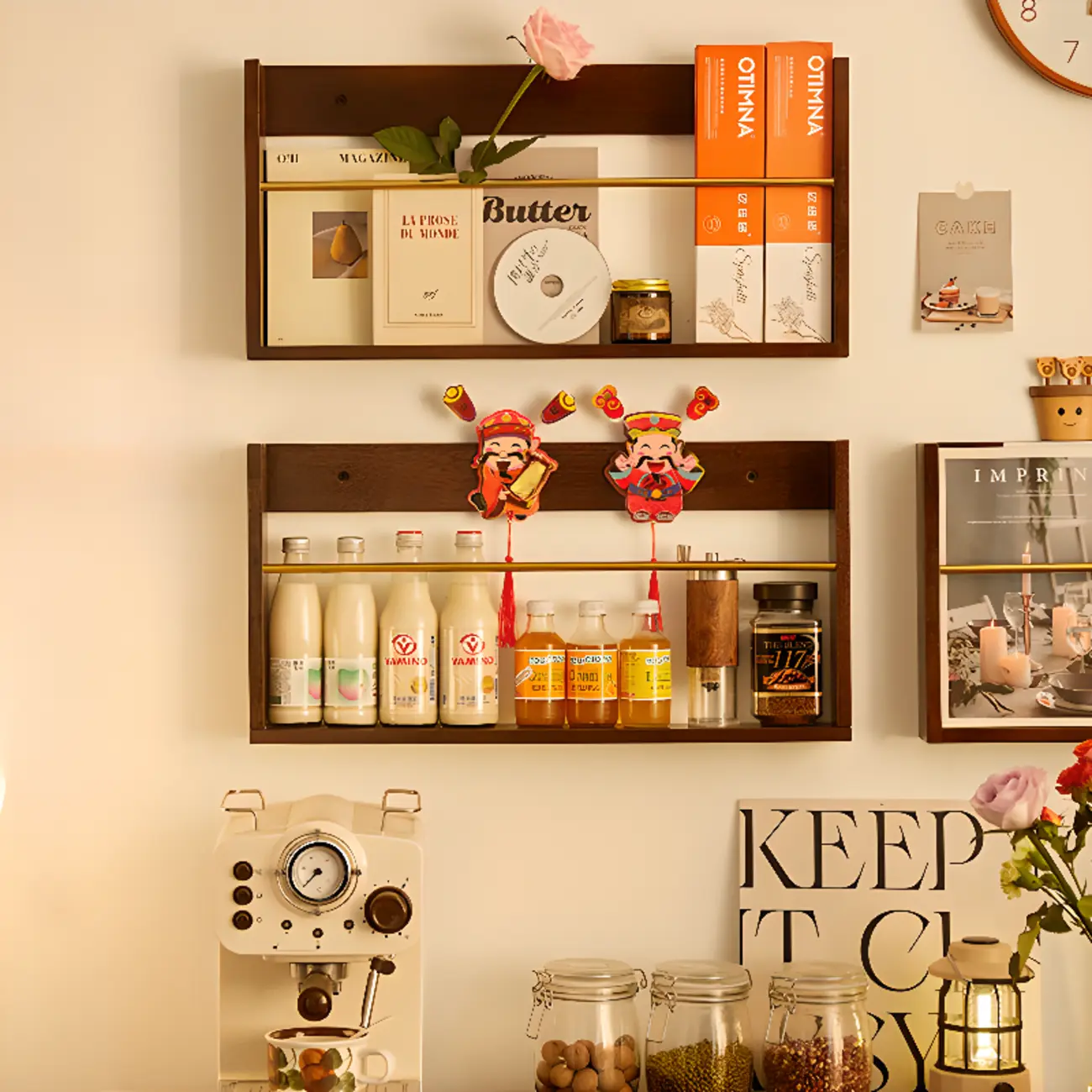 Mid Century Modern Wall Mounted Vinyl Record Display Shelf Image - 2 | homeyfad