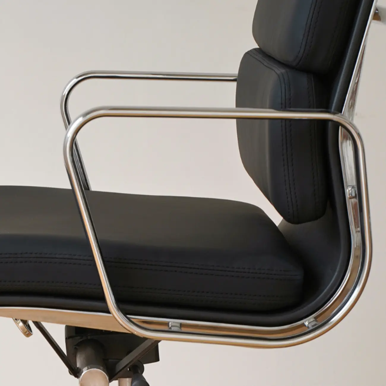 Modern Leather Adjustable Ergonomic Office Chair with Casters Image - 9 | homeyfad