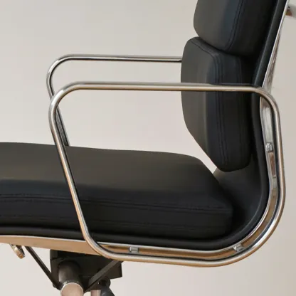 Modern Leather Adjustable Ergonomic Office Chair with Casters Image - 9