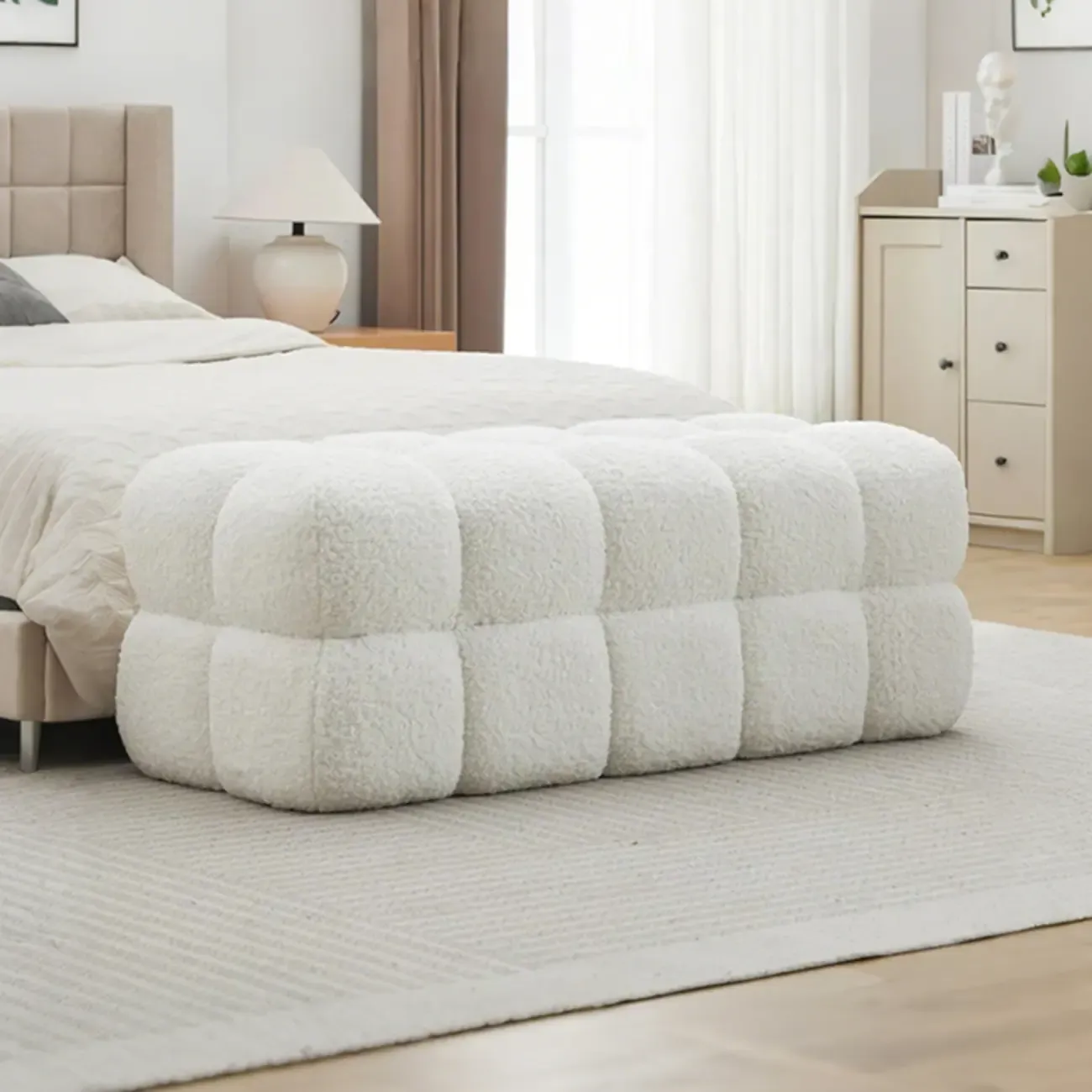 Modern Cloud-Shaped Boucle Upholstered Bedroom Bench Image - 7
