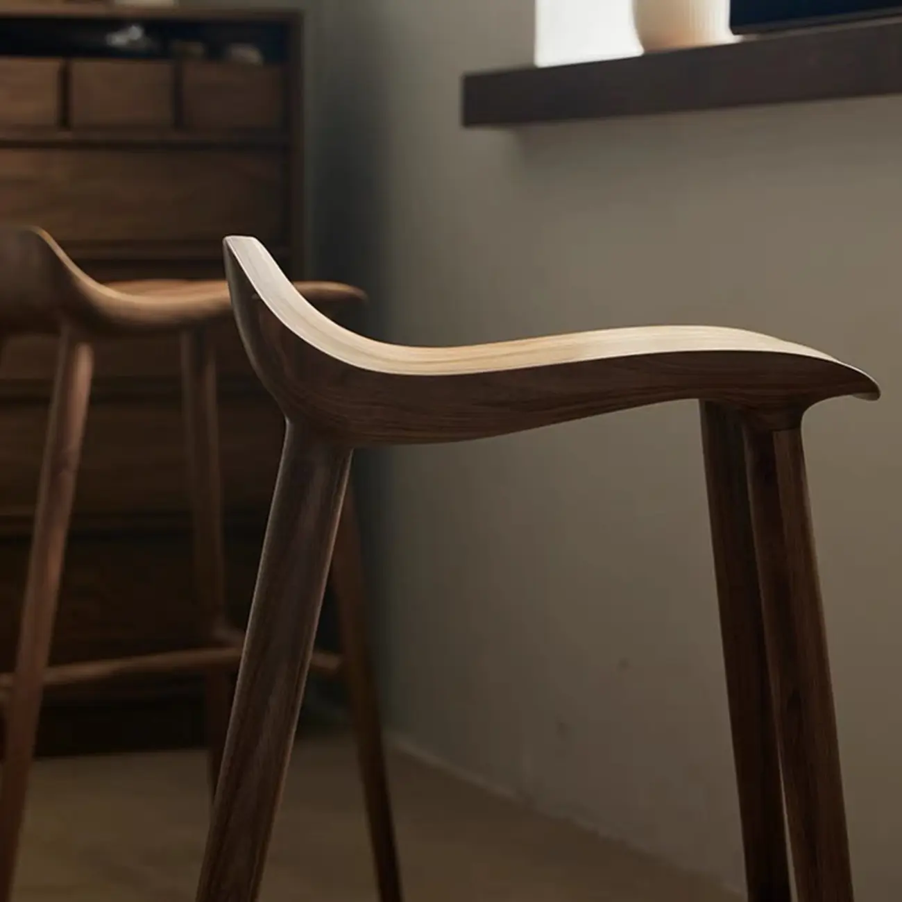 Scandinavian Saddle Brown Solid Wood Armless Bar Stools Image - 5 | homeyfad