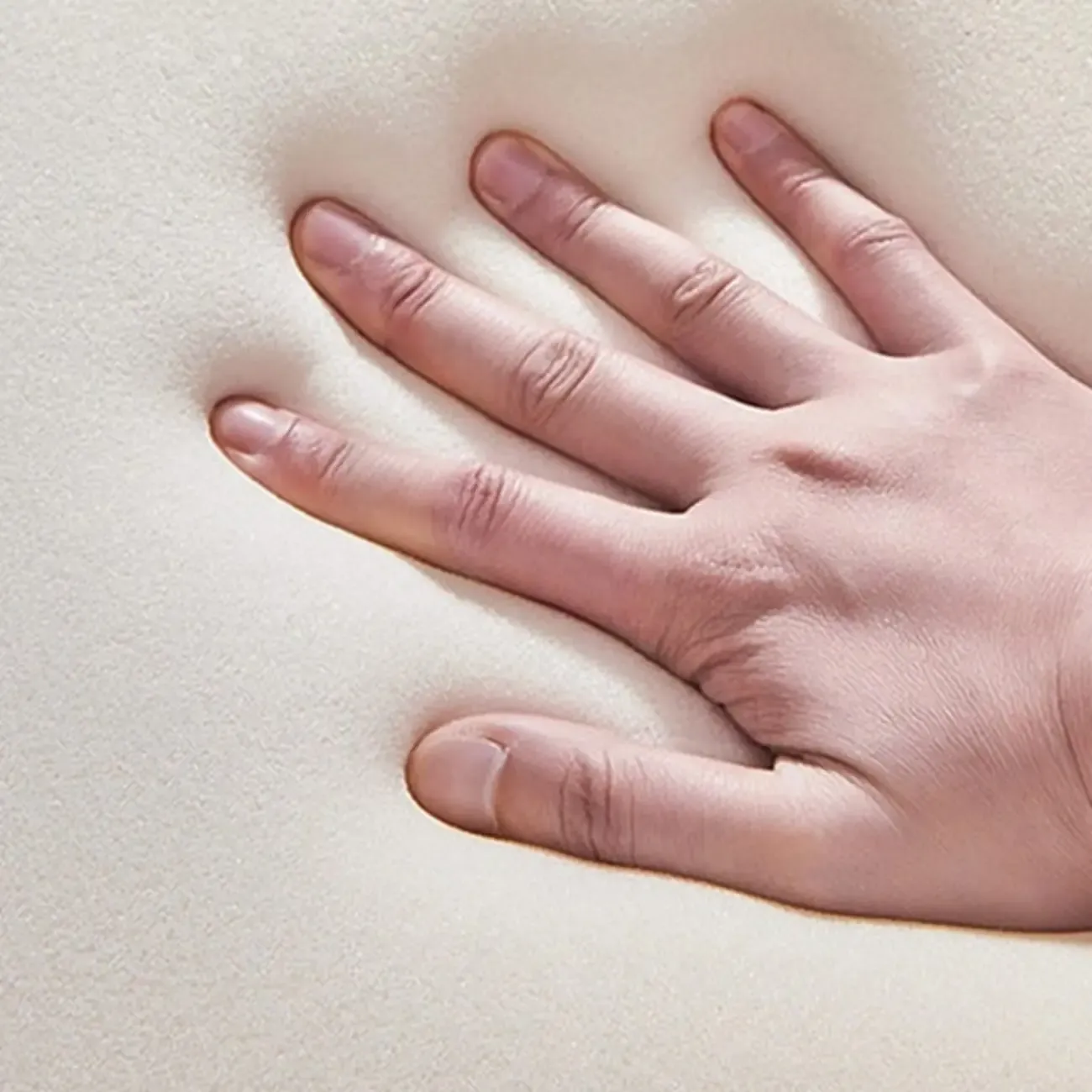 Yellow Trufted Chenille Fabric Swivel Accent Chair Image - 10