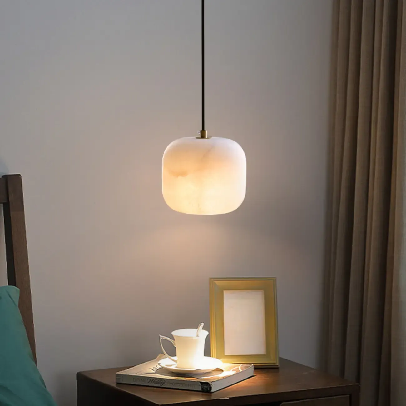 Minimalist Organic Geometric Alabaster Pendant Light Image - 1