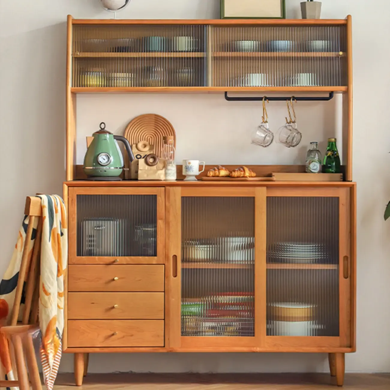 Sliding Door Wood Modern Sideboard with Cabinets Image - 2