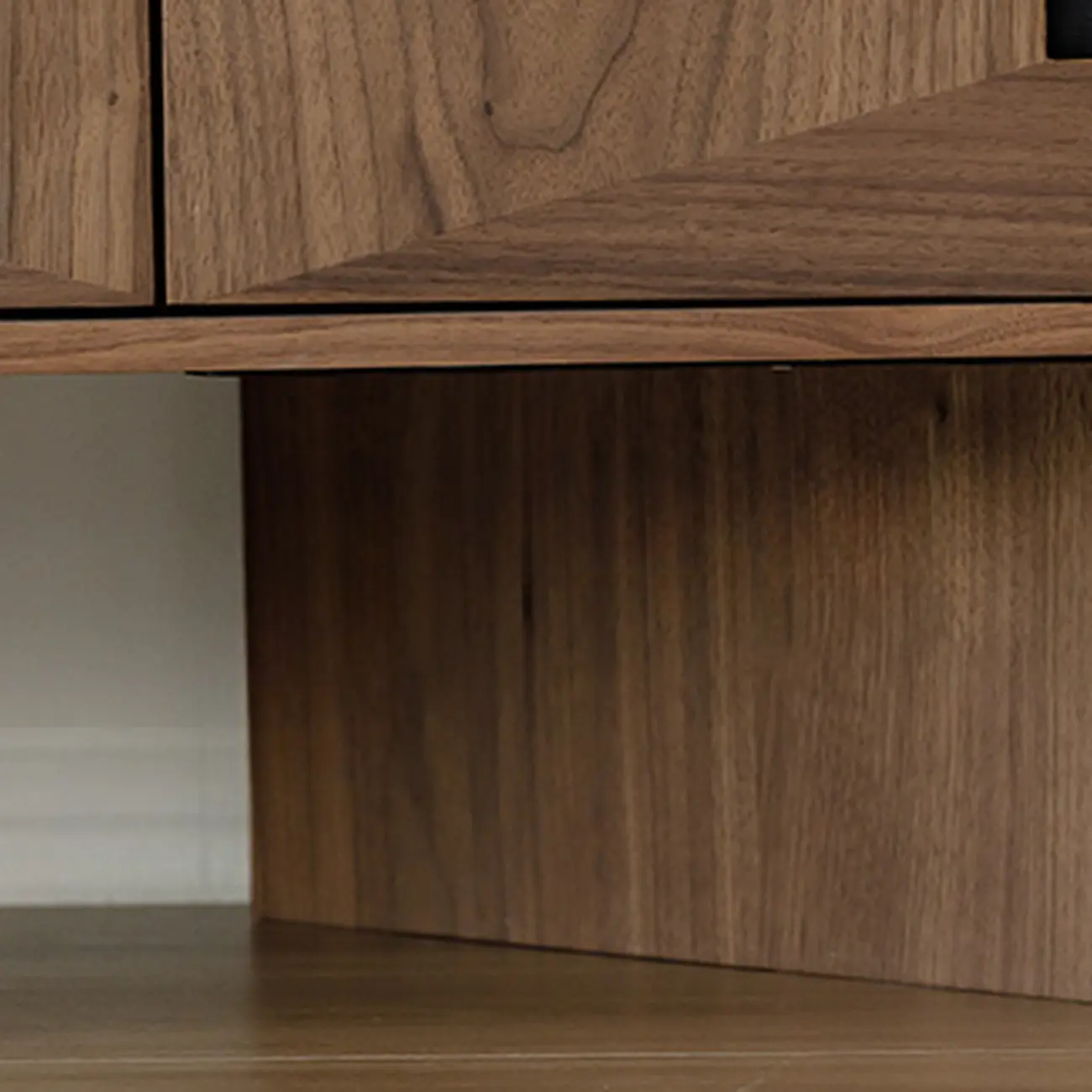 71" Contemporary 9-drawer Horizontal Wood Dresser Image - 6 | homeyfad