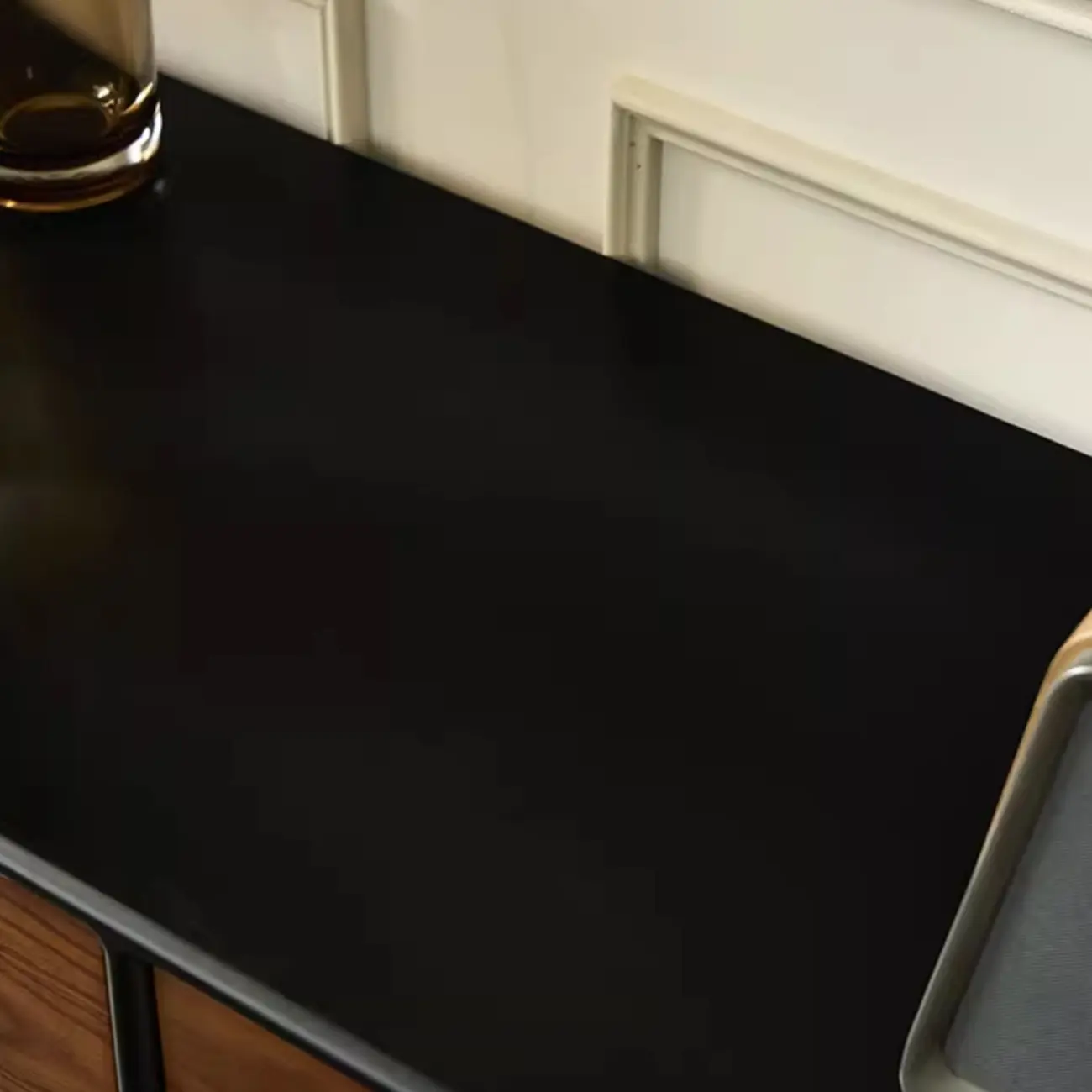 Horizontal Brown 6-drawer Modern Wood Double Dresser Image - 10 | homeyfad