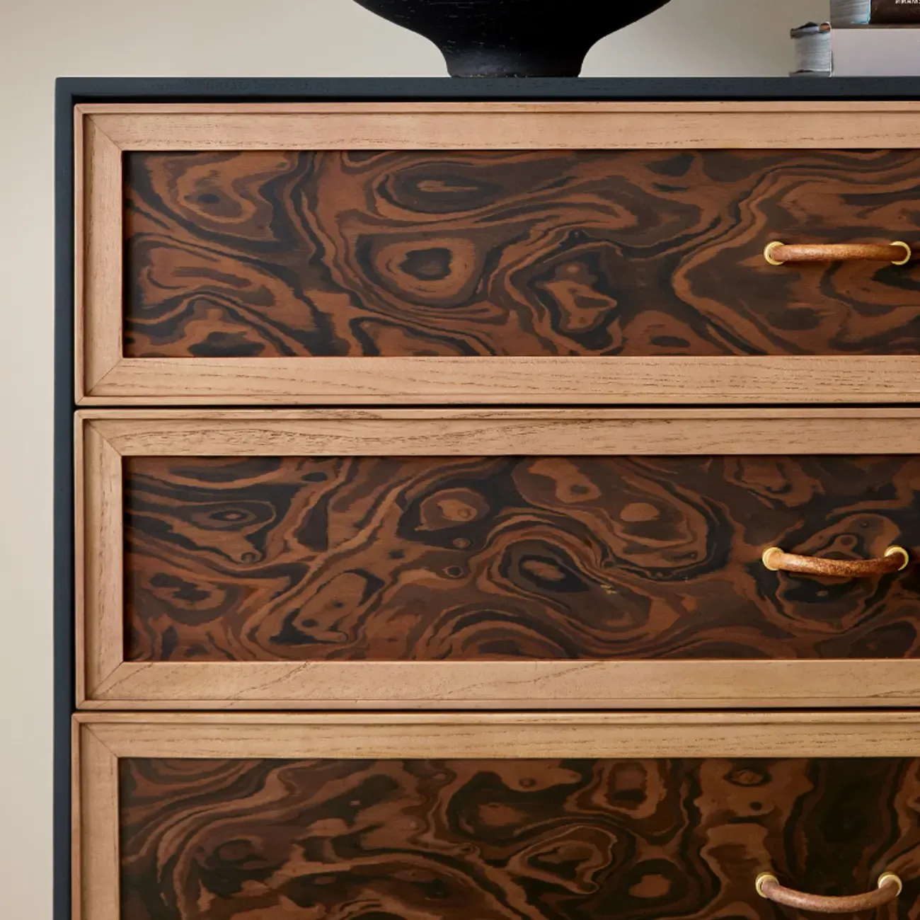 Modern Horizontal 8-drawer Red Oak Wood Dresser with Legs Image - 4