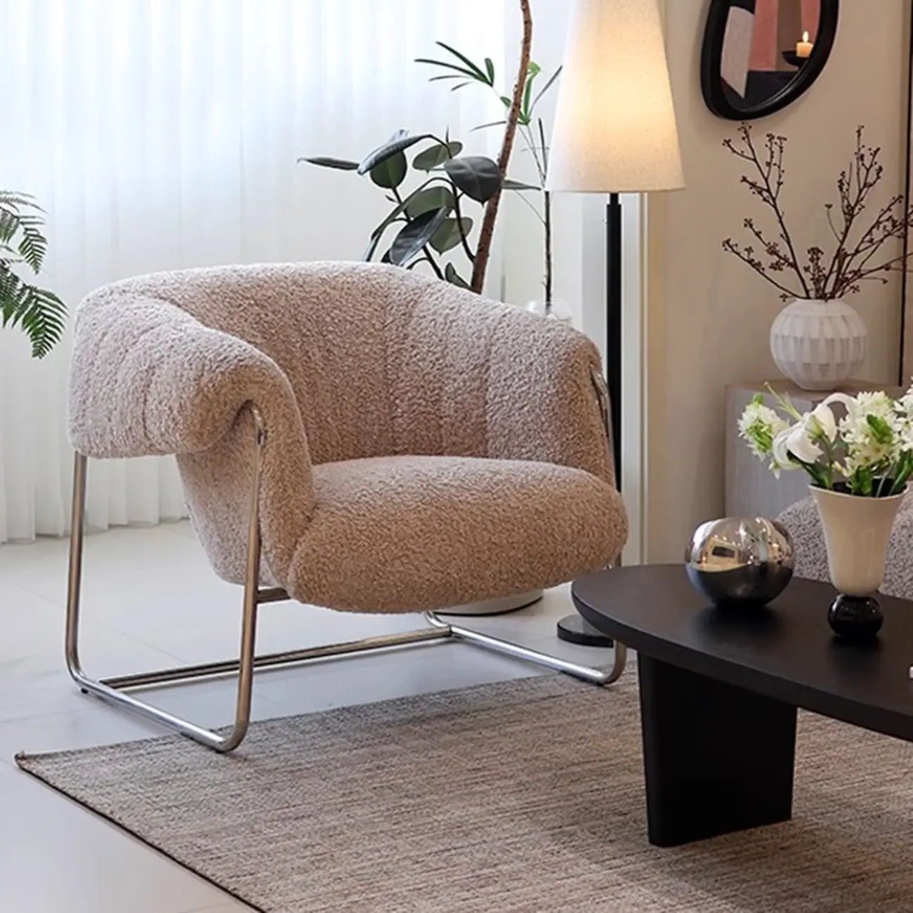 Simple Modern Sherpa Accent Chair with Arms Image - 6 | homeyfad